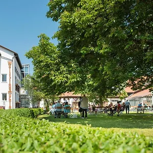 Wolfringmühle 4*, Fensterbach Deutschland